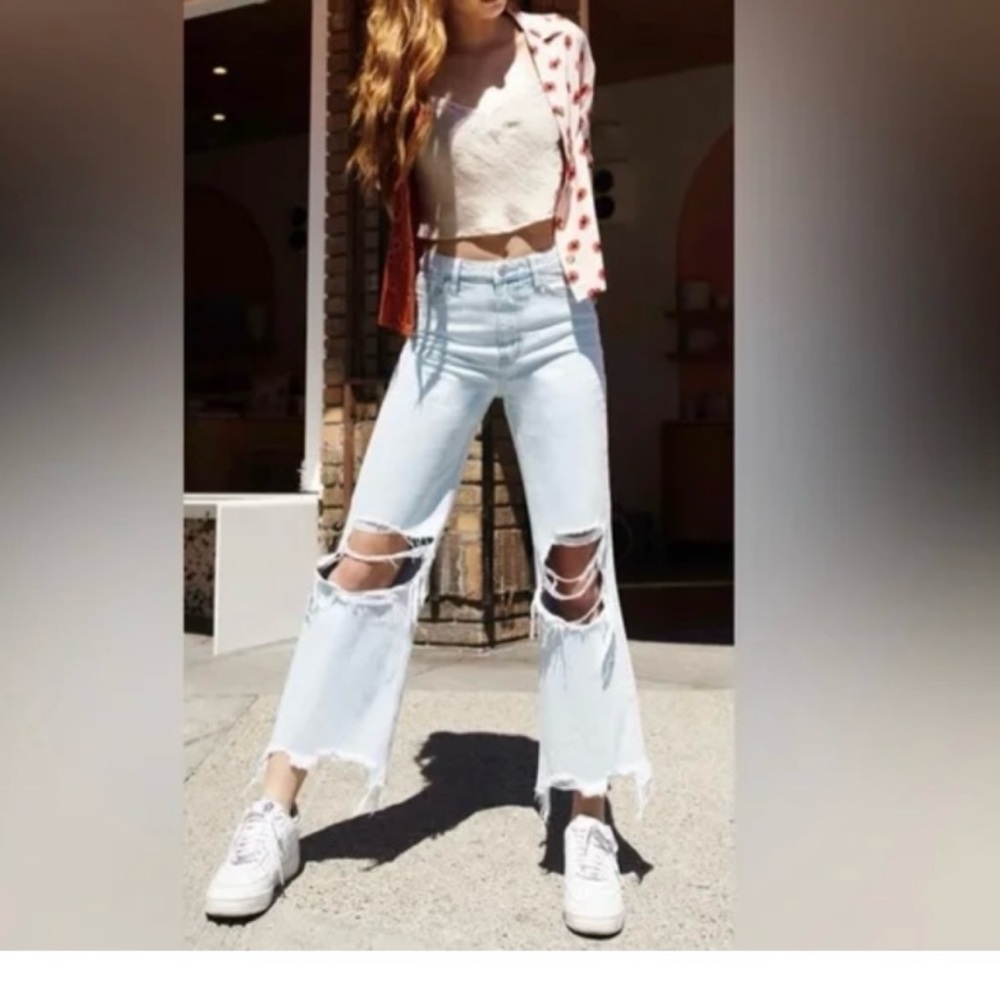 Vervet 90's crop flare jeans light wash